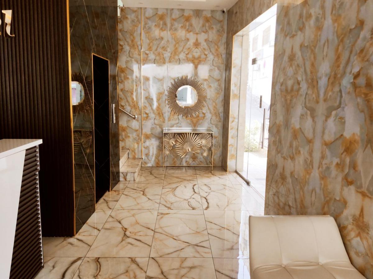 Golden Plaza Hotel Amman Buitenkant foto