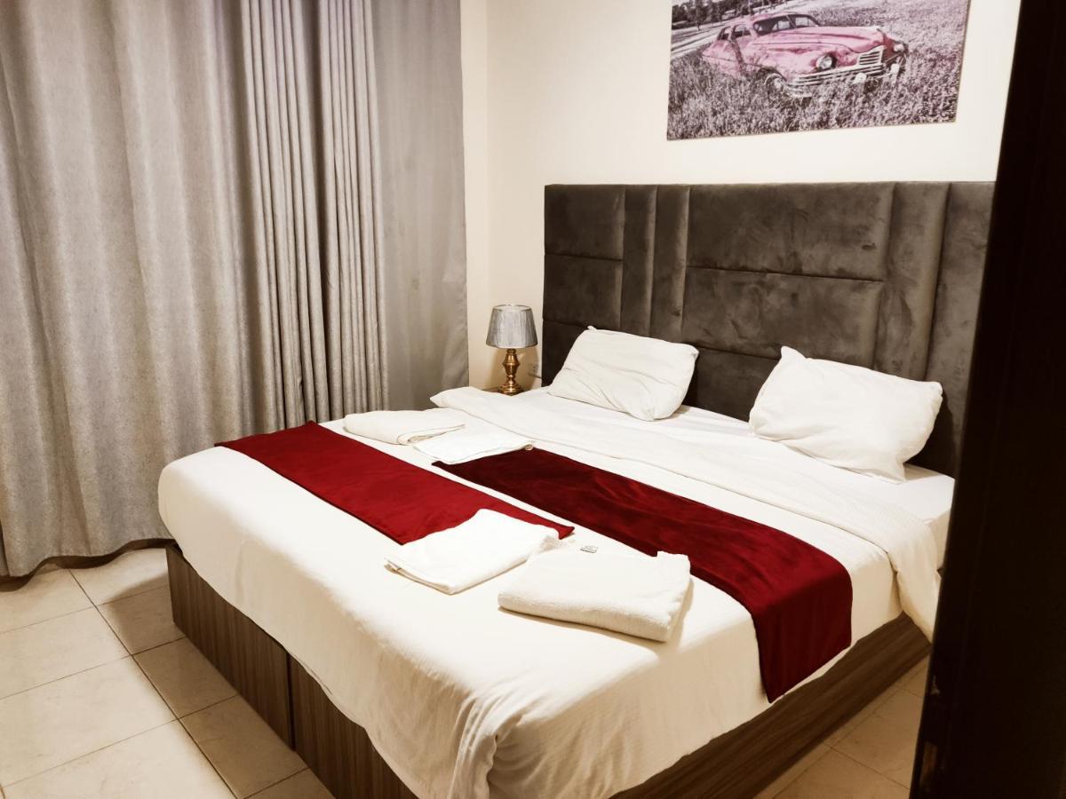 Golden Plaza Hotel Amman Buitenkant foto