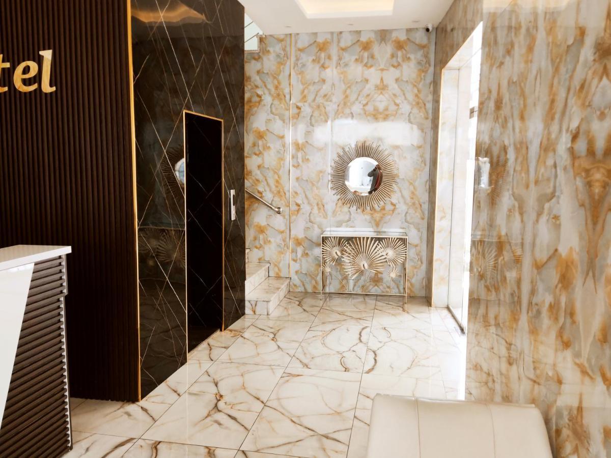 Golden Plaza Hotel Amman Buitenkant foto